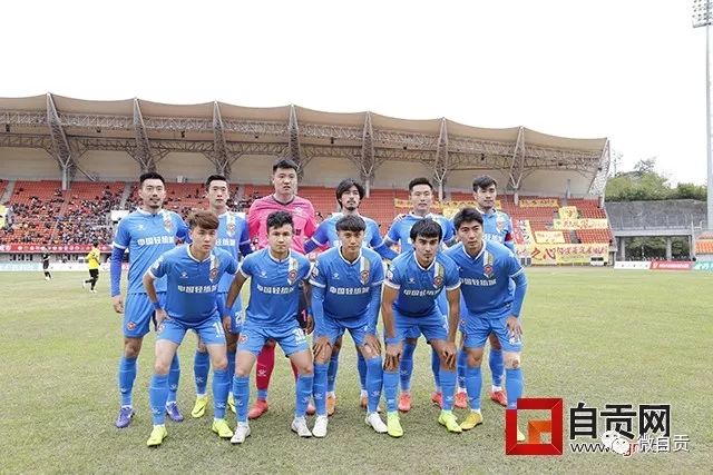 武桐桐分享生活点滴，直言无需滤镜